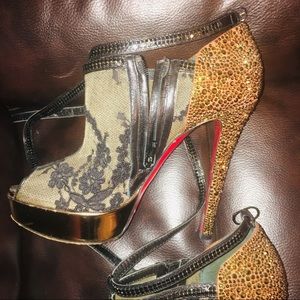 LOUBOUTIN 💯% AUTH & RARE Bridgette strass heels